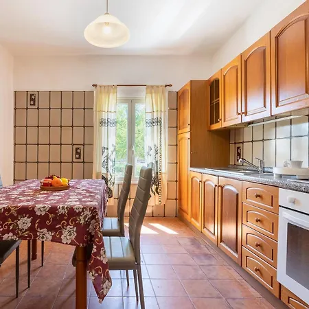 דירה Chef House